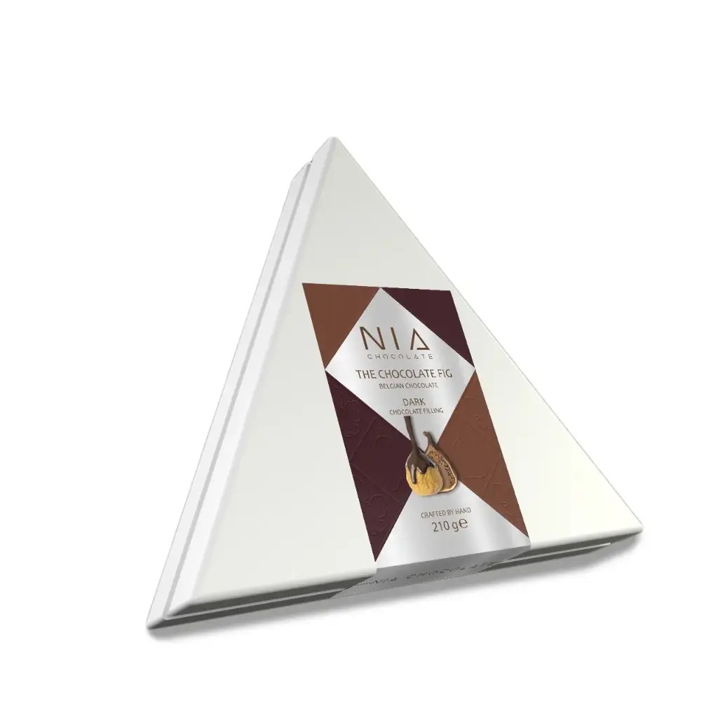 NIA CHOCOLATE DARK CHOCOLATE COATED FİGS – 210 G PREMİUM TRİANGLE BOX
