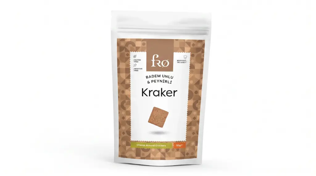 FRO GLUTEN-FREE CHEESE CRACKERS WİTH ALMOND FLOUR